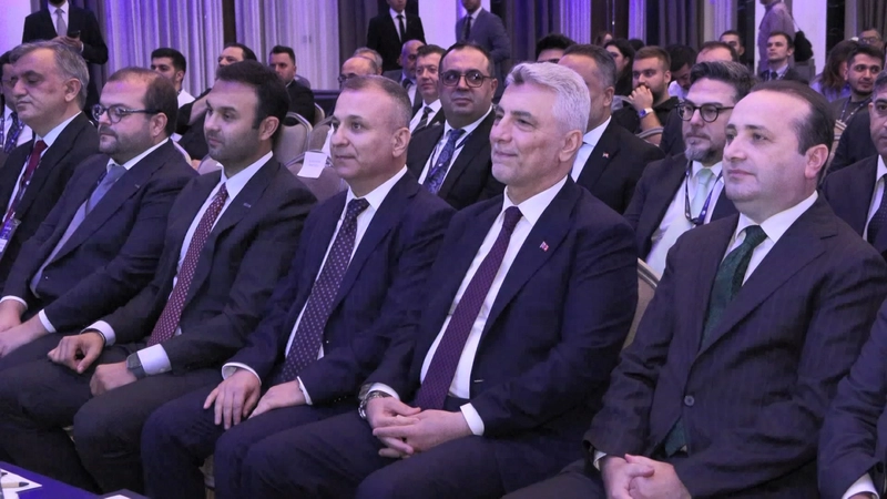 İstanbul - Ömer Bolat: E-ticaret hacmi geçen yıl 3 trilyon liraya ulaştı 