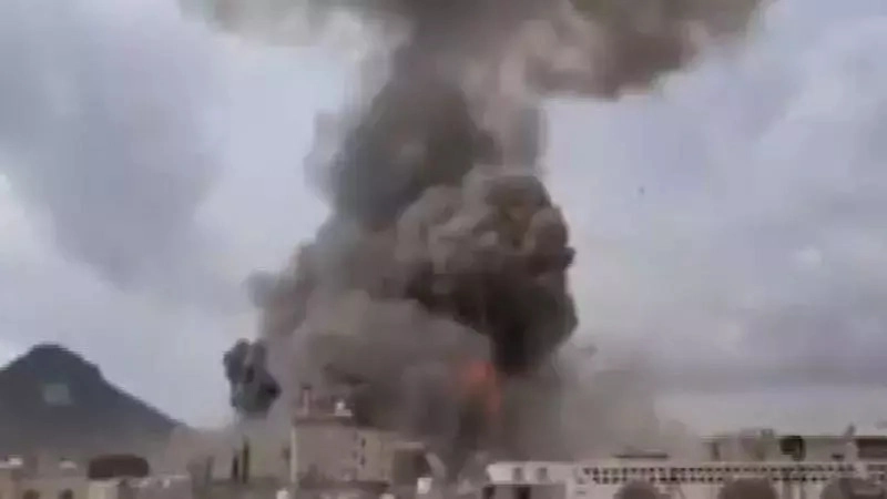 İsrail, Yemen’i vurdu