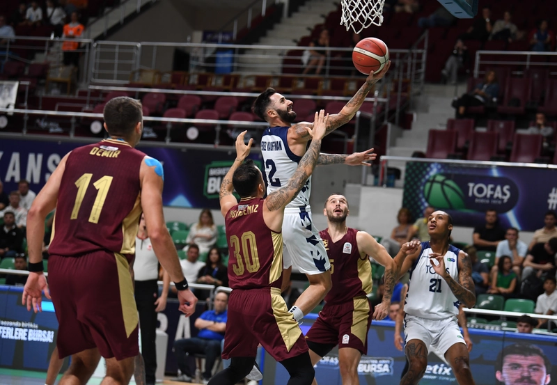 25’inci Cevat Soydaş Basketbol Turnuvası’nda ilk gün tamamlandı