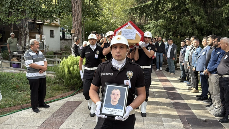 Motosiklet kazasında ölen polis memuru Karabük’te toprağa verildi