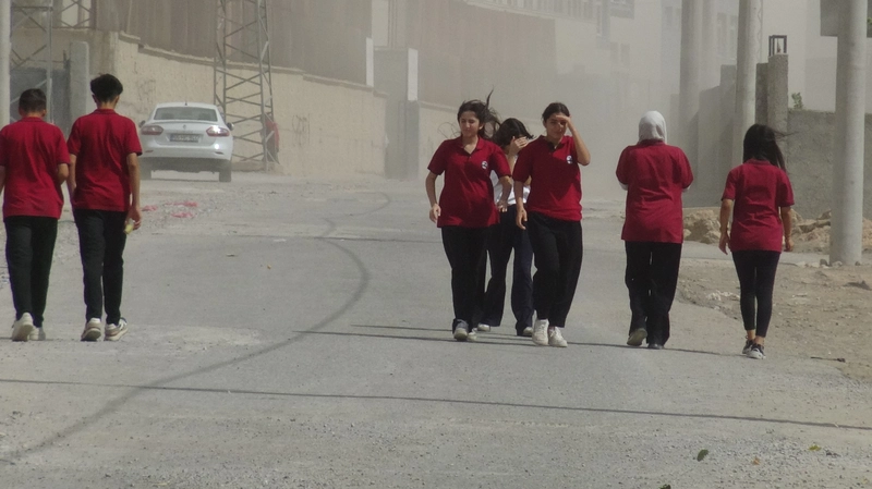 Şırnak’ta fırtına etkili oldu