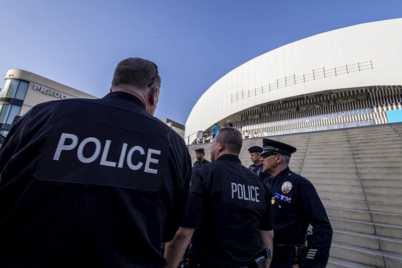 Fransa’da bıçaklı saldırı: 4 yaralı