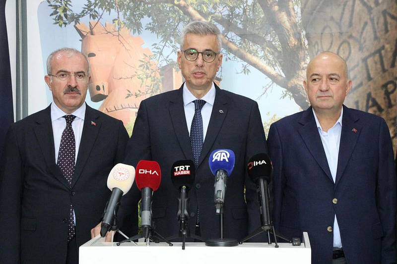 Bakan Memişoğlu: Sağlıkta bağımsız bir Türkiye hedefiyle çalışıyoruz