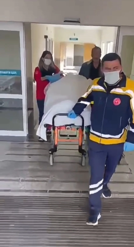 Bitlis’teki 89 yaşındaki hasta, ambulans uçakla Ankara