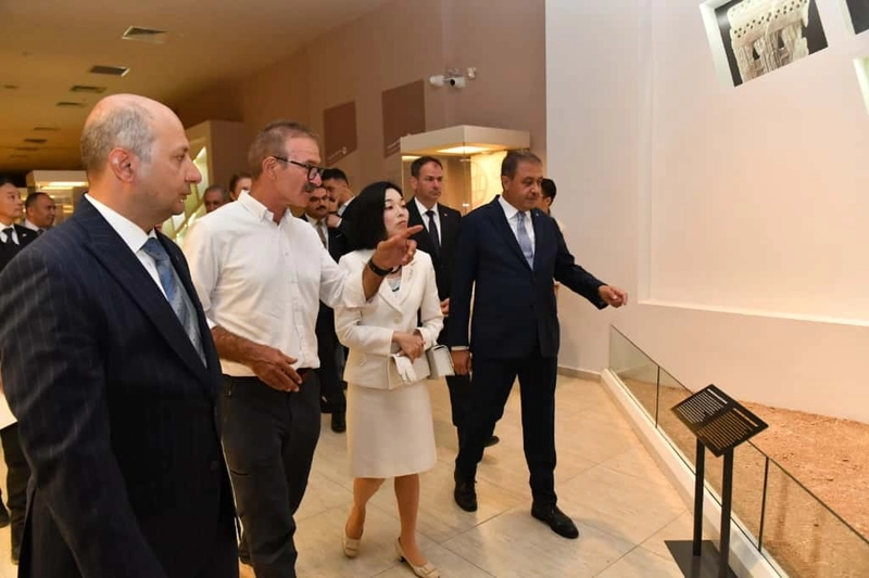 Japon Prensesi Akiko Mikasa, Harbetsuvan ve Karahantepe kazı alanlarını gezdi (2)