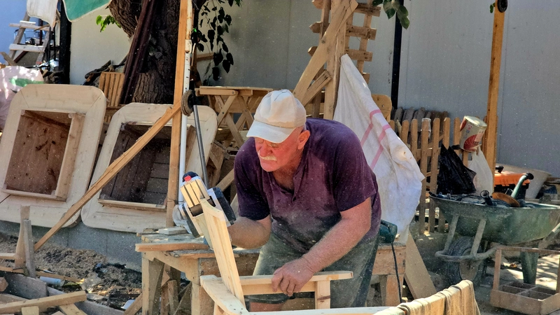 Hatay- Depremde yıkılan atölyesini yeniden ayağa kaldırıp, el sanatını yaşatıyor /Video eklendi 
