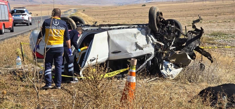 Konya’da otomobil takla attı: 3 ölü, 2 yaralı