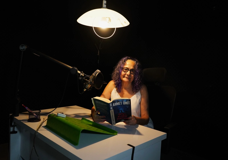 Gönüllü sesler, görme engellilere kitap oluyor