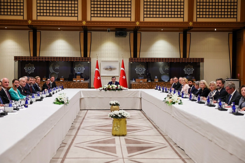 Cevdet Yılmaz, AB ülkelerinin büyükelçileriyle bir araya geldi