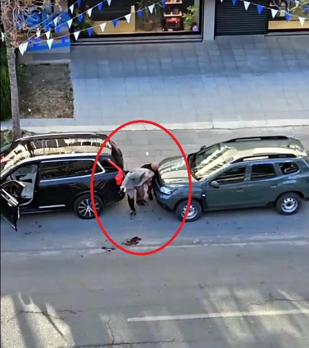 Şoförü tarafından tabancayla vurulan iş insanı yaralandı (2)