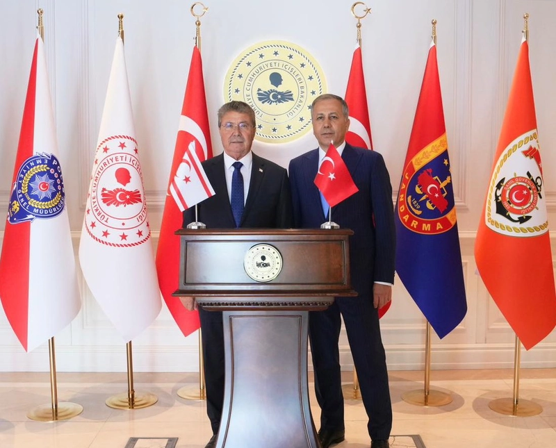 Bakan Yerlikaya, KKTC Başbakanı Üstel ile bir araya geldi 