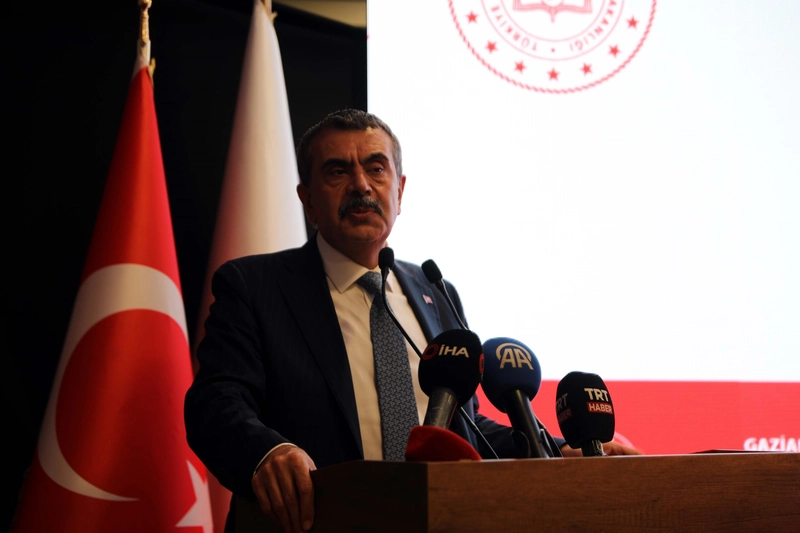 Bakan Tekin: Eğitimde taahhüt ettiklerimizin tamamına yakınını hayata geçirdik (3)