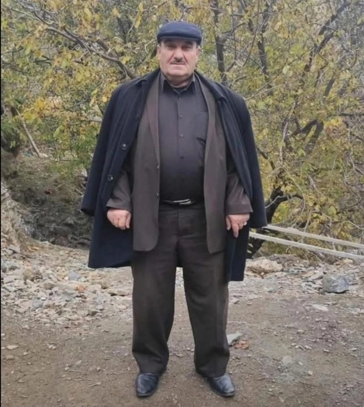 Ceviz silkelerken ağaçtan düşen eski muhtar öldü