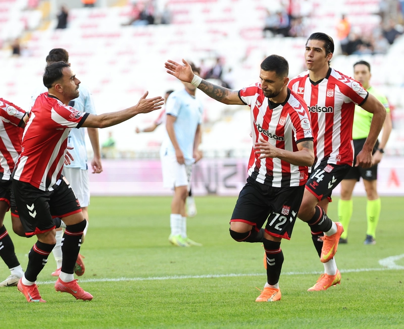 Sivasspor - Adana Demirspor: 5-0