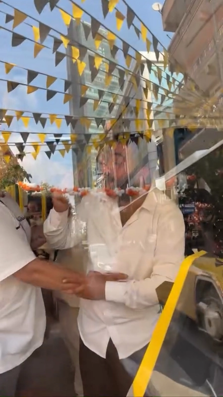 İstanbul - Kağıthane’de İETT otobüsünde karekod kavgası kamerada / Ek fotoğrafla 