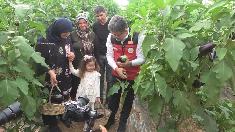 İstanbul - Bakan Yumaklı: Vatandaşımızın hayatına direkt etki eden bütün konularda gece gündüz sahadayız