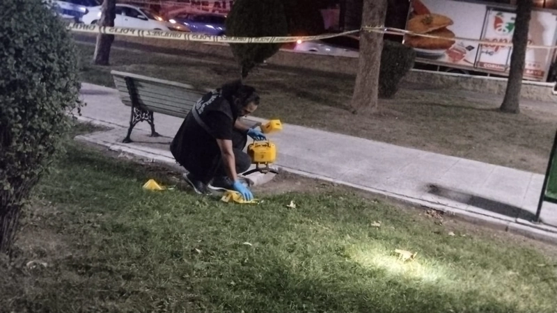 Dükkanın önünde tüfekli saldırıda öldü