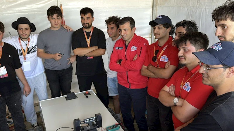 Selçuk Bayraktar: Zor koşullarda bu işi yapanlar dünyaya damgasını vuracak