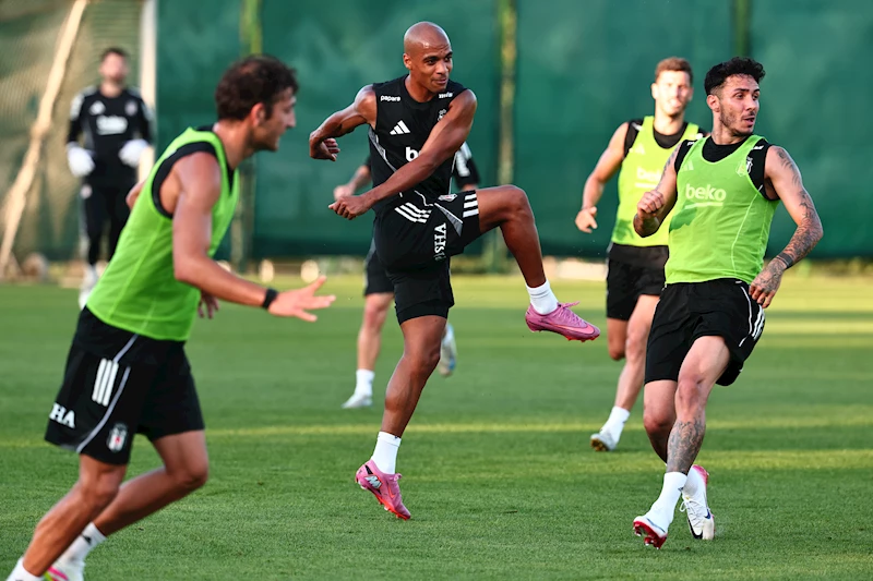 Beşiktaş günü çift antrenmanla tamamladı