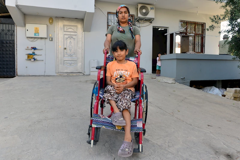 Sağ bacağı kısa dünyaya gelen Asel Ecrin, koşup, oynamak istiyor