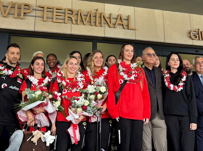 Gizem Örge: Biz voleybol ülkesiyiz demeye devam ediyoruz